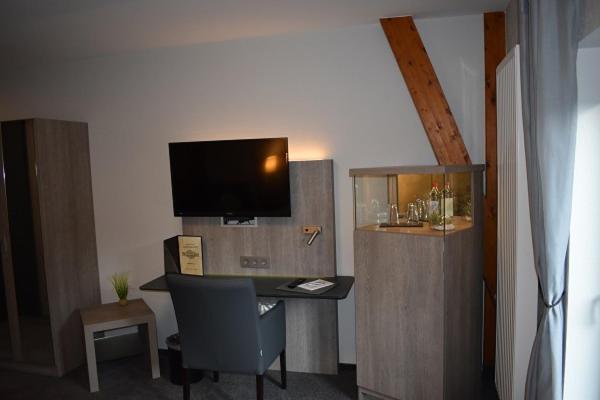 Hotel Neue Stuben Wolfsburg Eksteriør billede